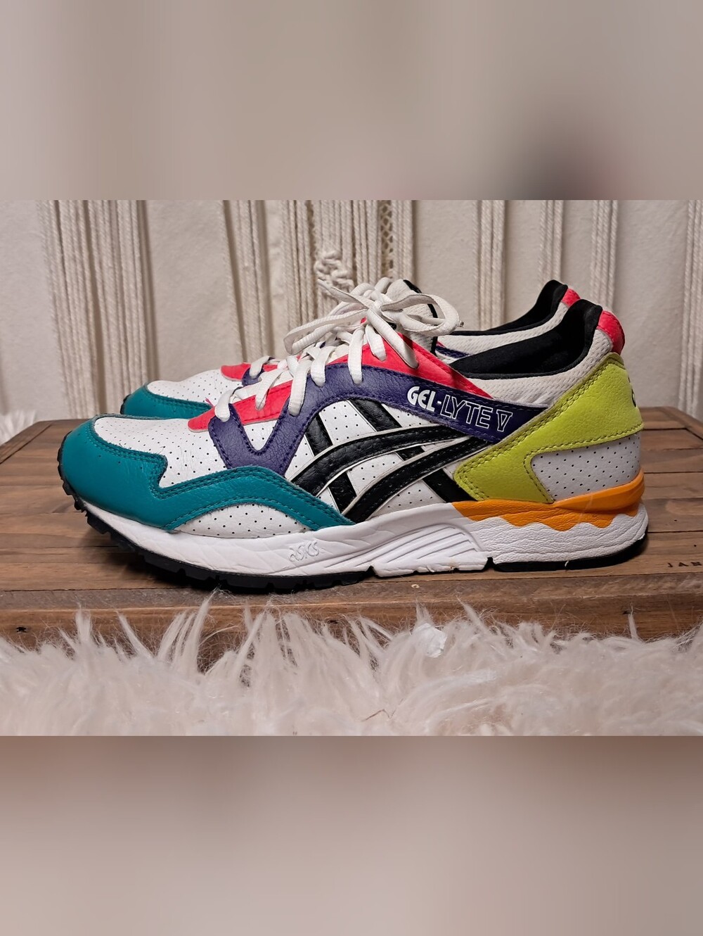 ASICS Gel-Lyte V White Multi-Color Sneaker Size 7.5 - Picture 5 of 8